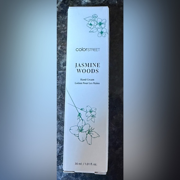 LIMITED EDITION Color Street Jasmine Woods Hand Cream - Picture 2 of 6